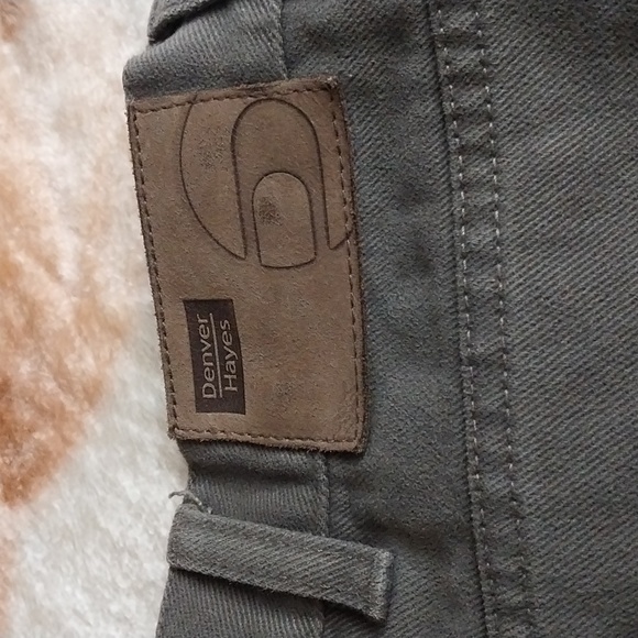 Denver Hayes High Rise Relaxed Fit Jeans 100% cotton Khaki sz 36x30 - Picture 6 of 7